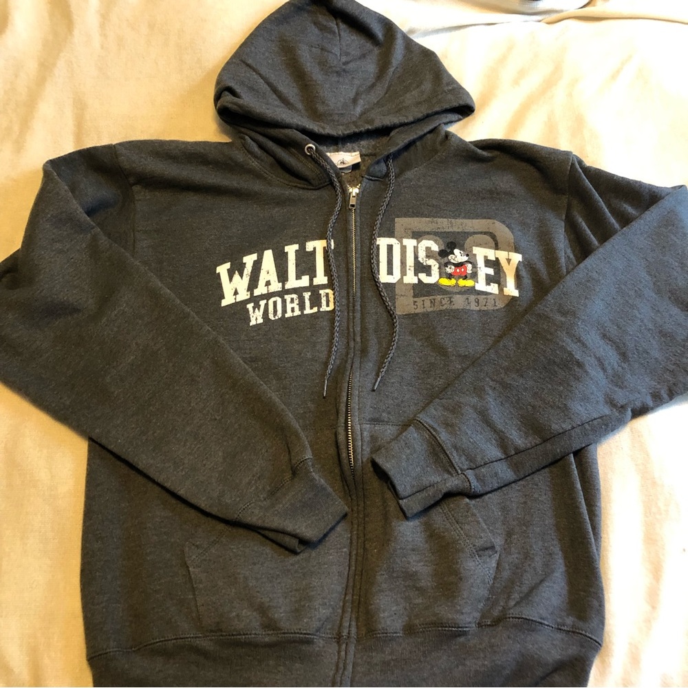 Walt Disneyworld Mickey Mouse hoodie size Medium